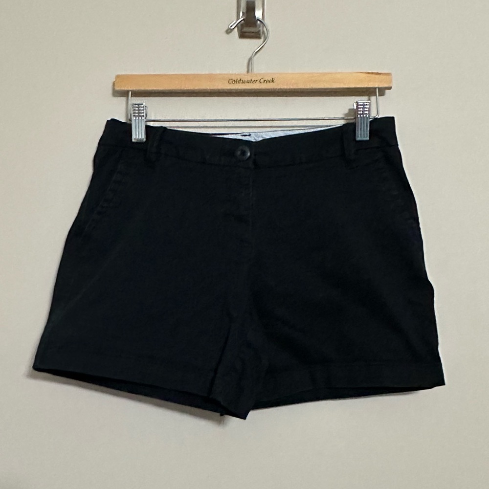 Crown & Ivy Women’s Caroline Shorts - color: Black, size 4
